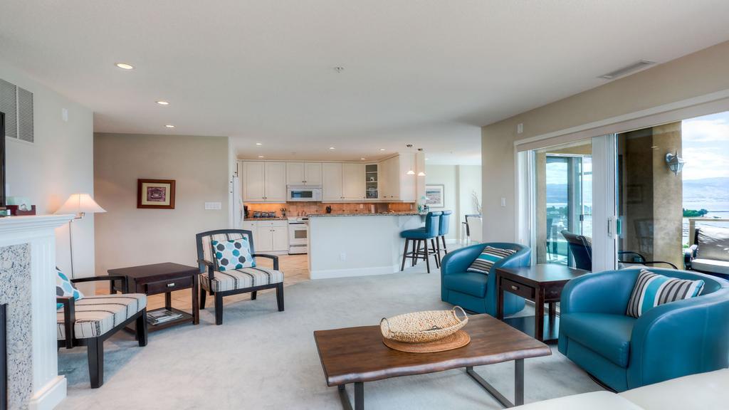 Sunset Waterfront Resort By Kelownacondorentals Luaran gambar