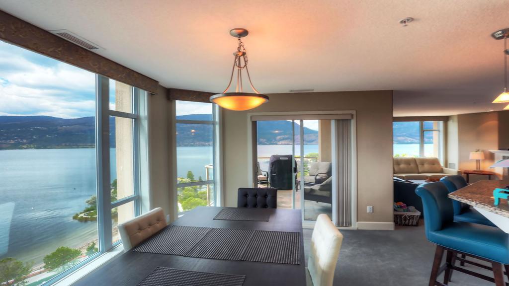 Sunset Waterfront Resort By Kelownacondorentals Luaran gambar