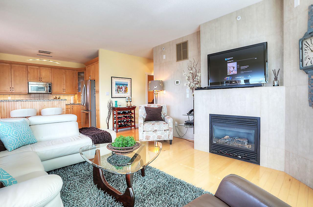 Sunset Waterfront Resort By Kelownacondorentals Luaran gambar