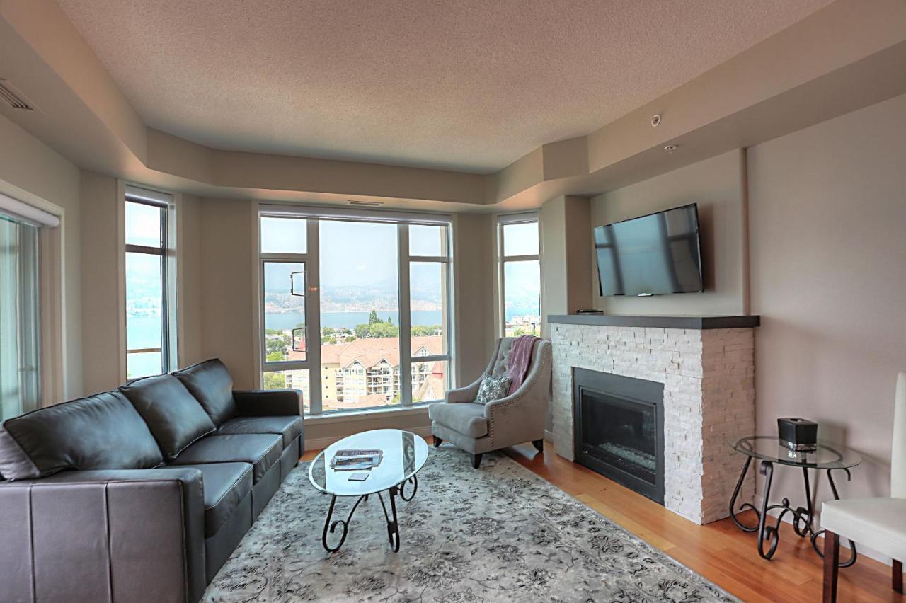 Sunset Waterfront Resort By Kelownacondorentals Luaran gambar